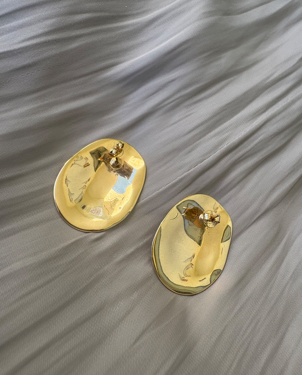 Brinco Maxi Martelado Banho de Ouro 18k