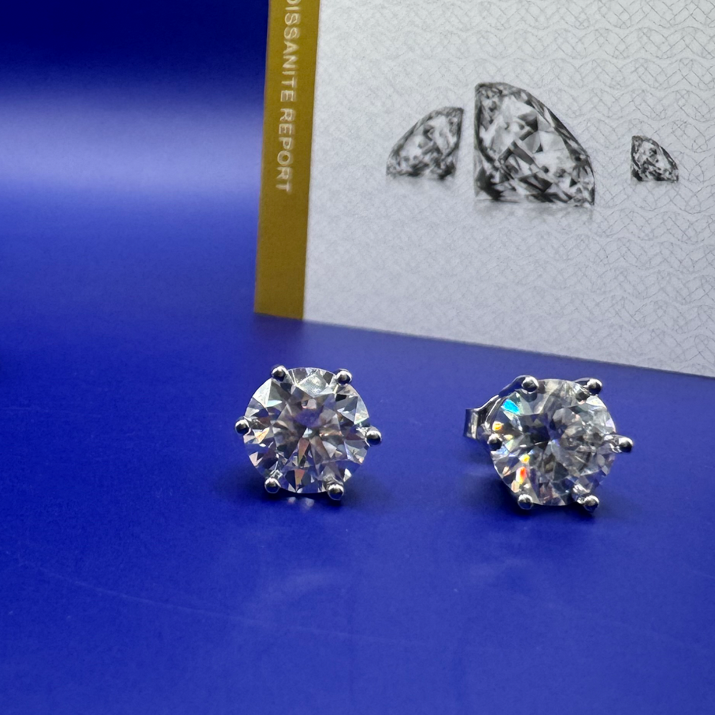 Brinco Cálice em Prata 925 Moissanite de 8mm