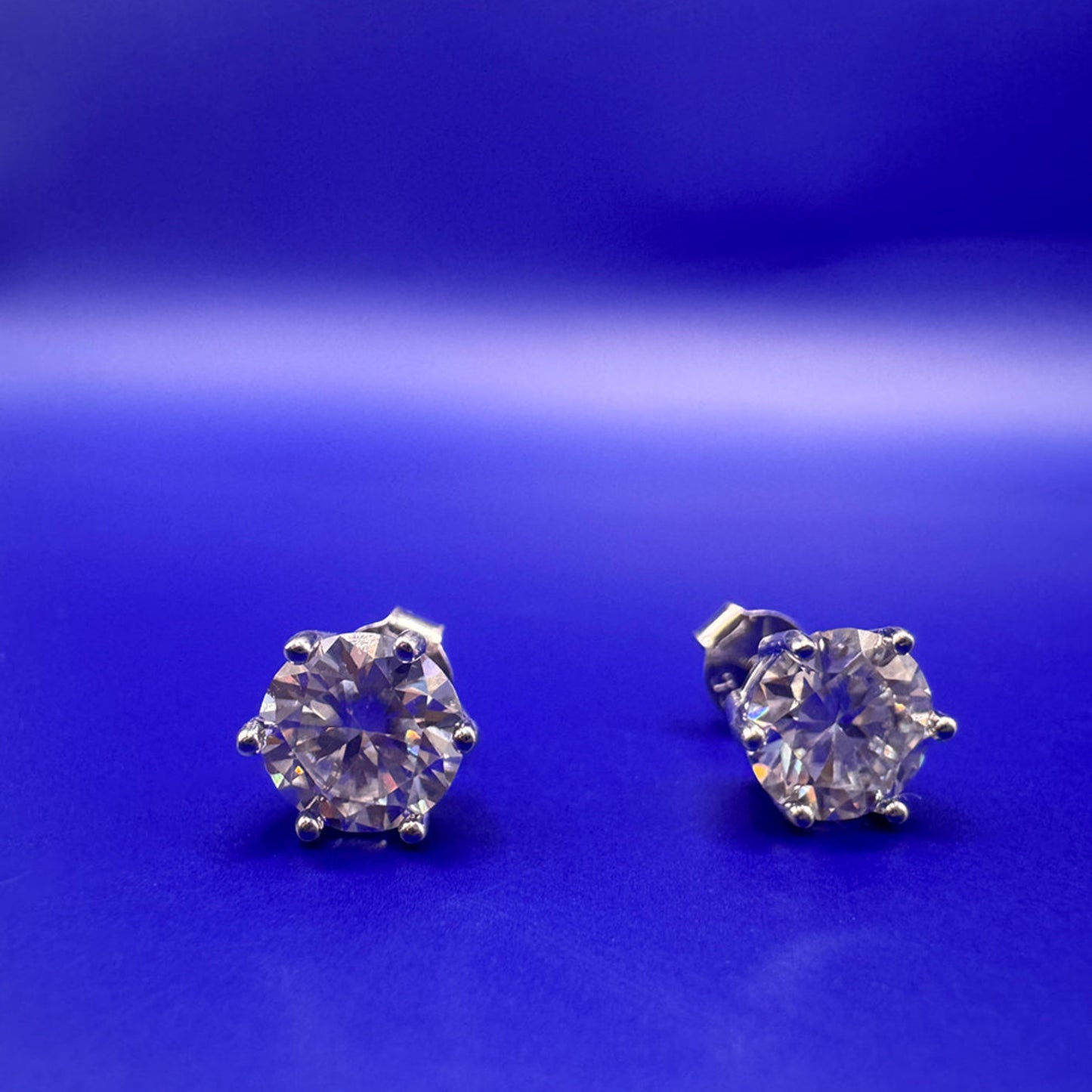 Brinco Cálice em Prata 925 Moissanite de 7mm