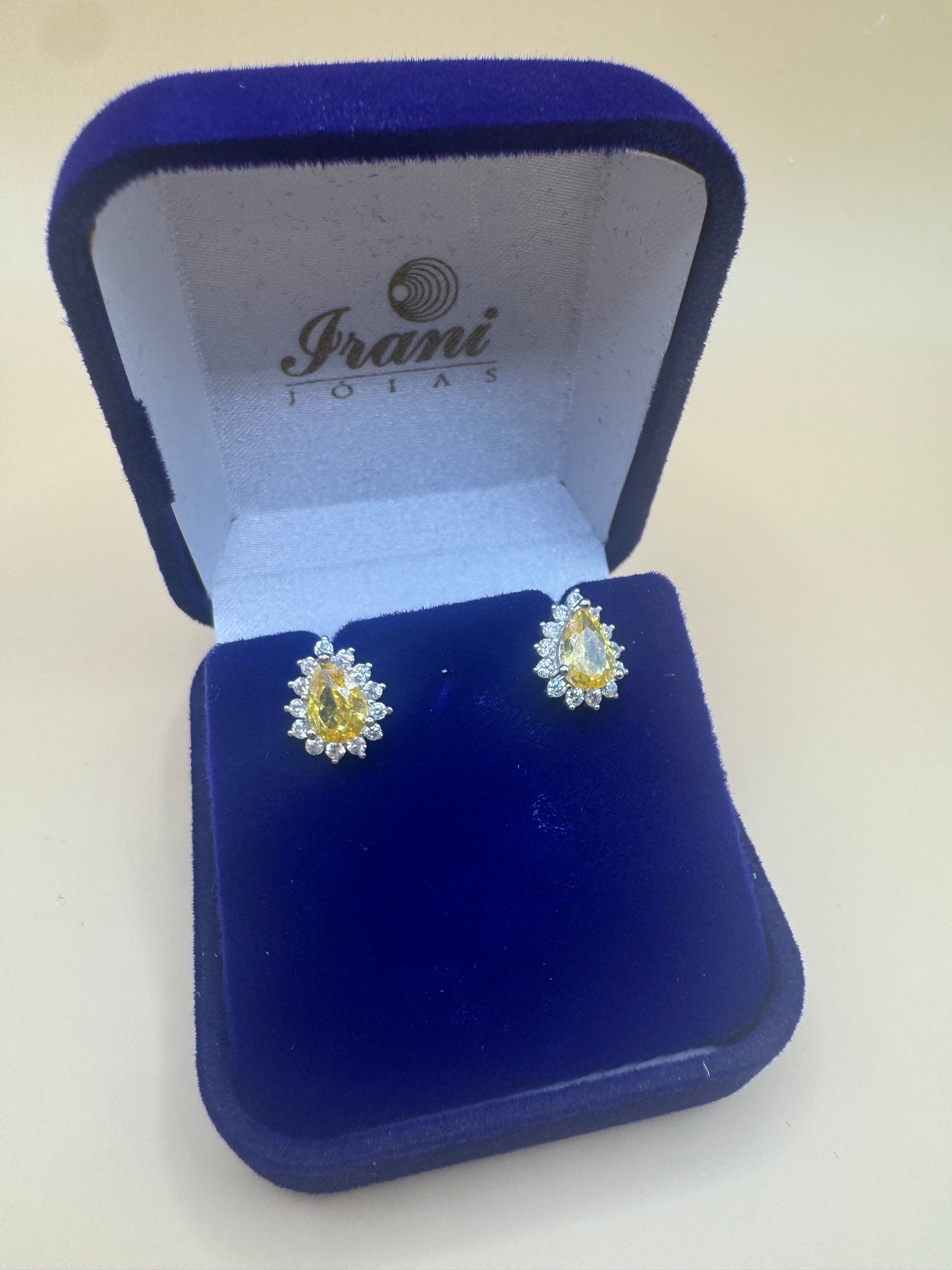 Brinco Princesa Gota Amarelo Fancy em Prata 925 com Banho de Ródio