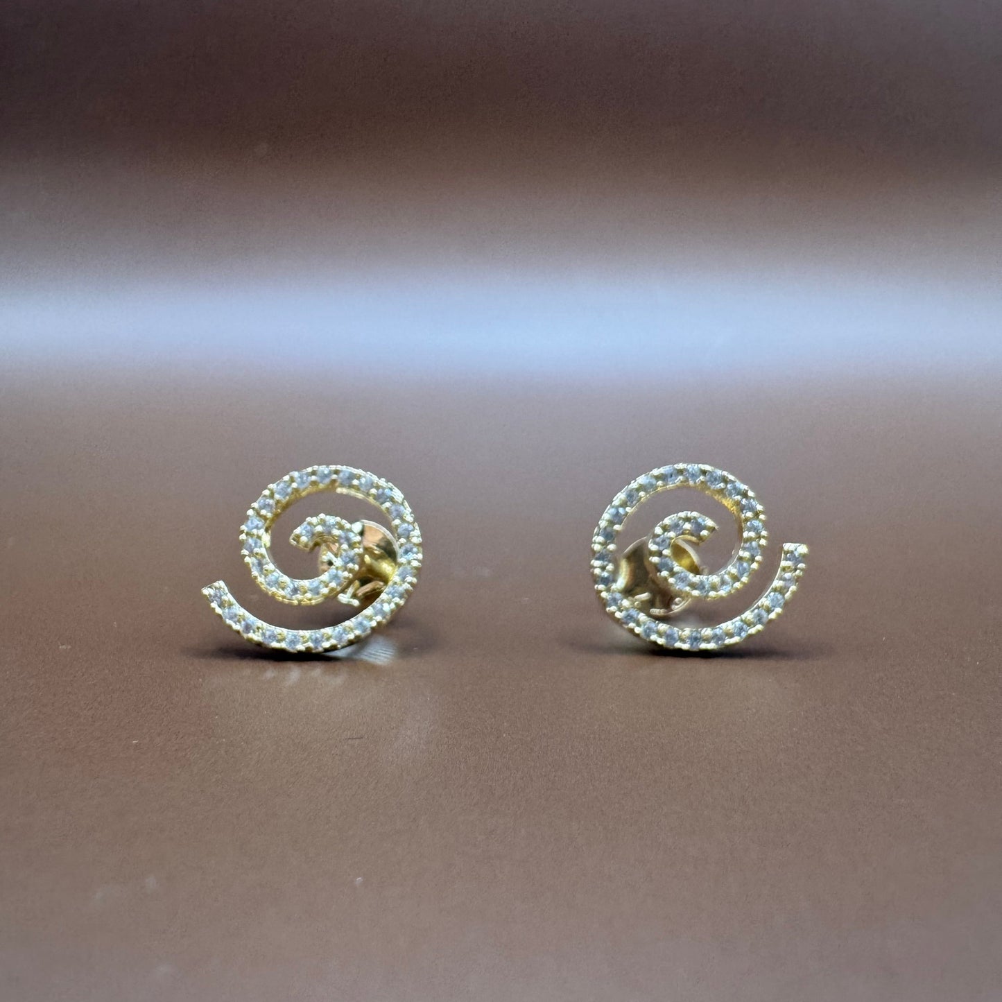 Brinco Espiral em Prata 925 com Banho de Ouro 18K
