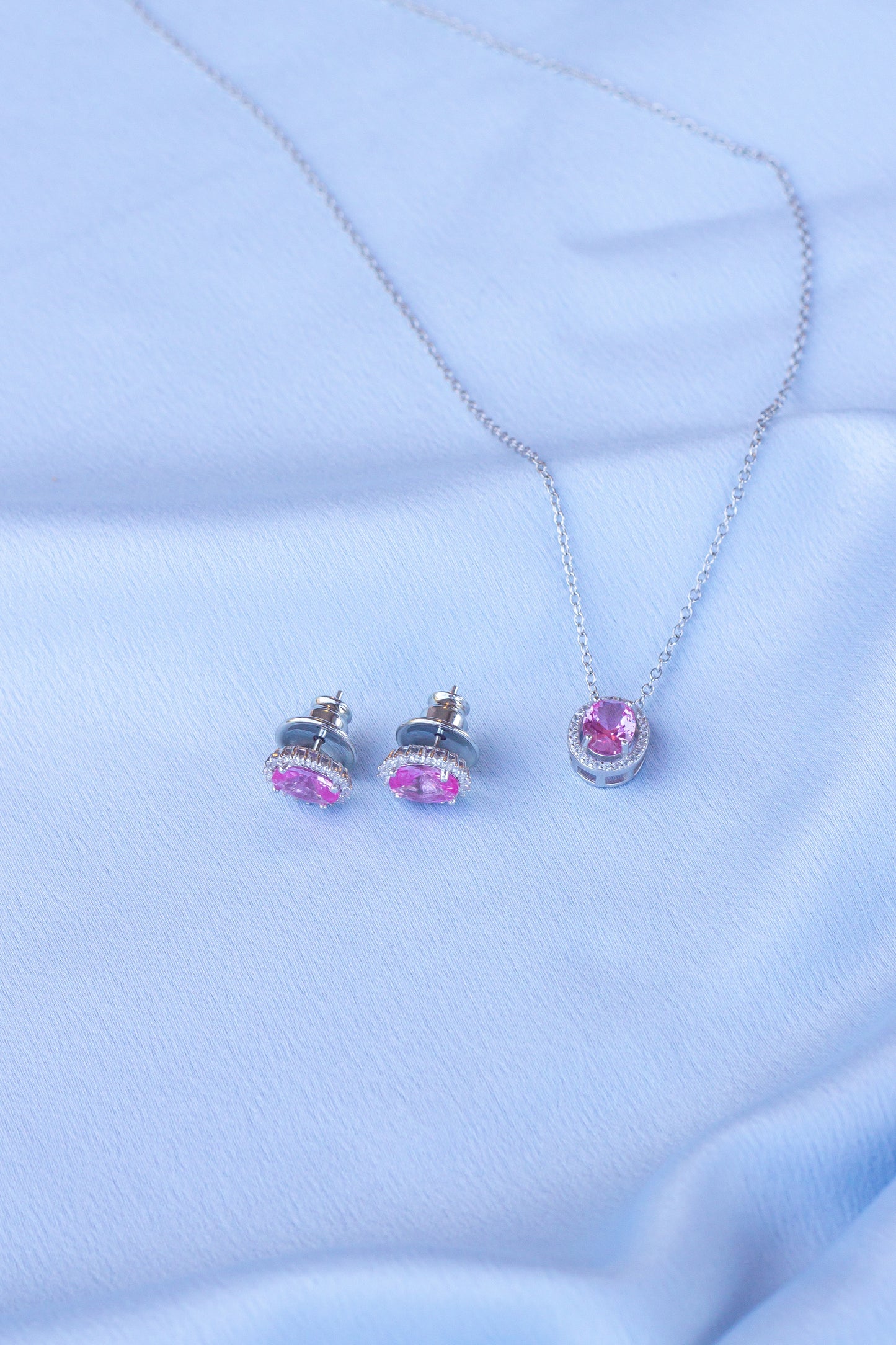 Corrente Princesa com Pingente Pink Oval em Prata 925 com Banho de Ródio