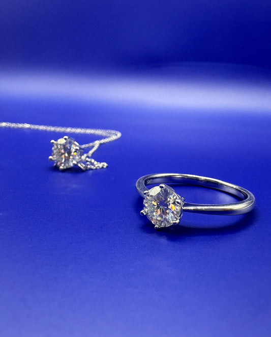 Anel Solitário Prata 925 com Banho de Ródio e Moissanite 6,5 mm