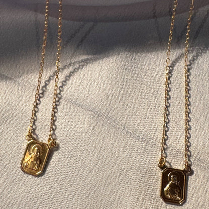 Escapulário Nossa Senhora do Carmo e Sagrado Coração de Jesus em Prata 925 com Banho de Ouro 18k