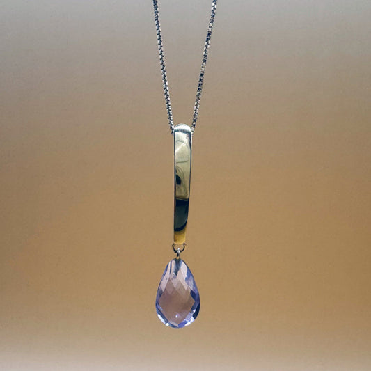 Pingente em Ouro Amarelo 18k/750 com Cristal Lavanda