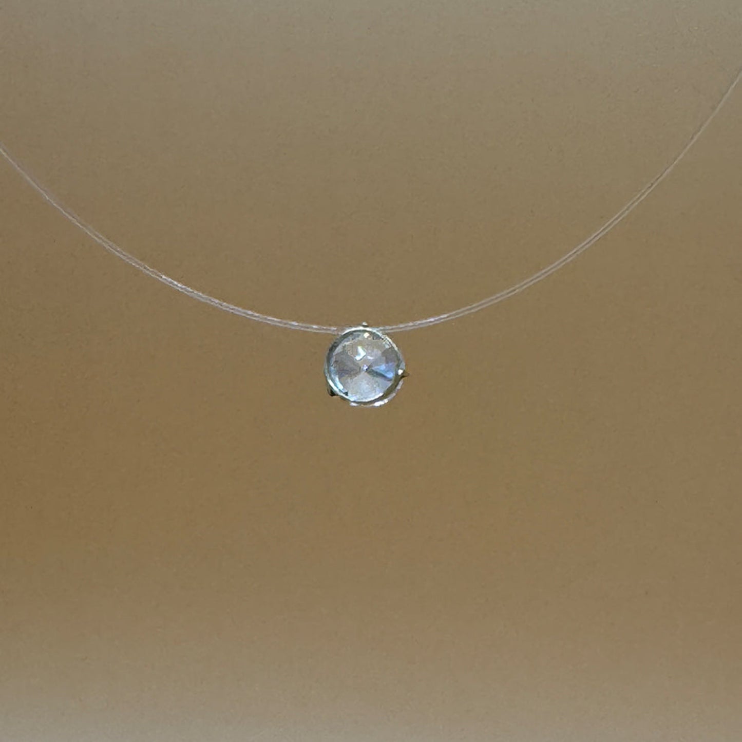 Colar Ponto de Luz 18k Zircônia e Fio de Nylon