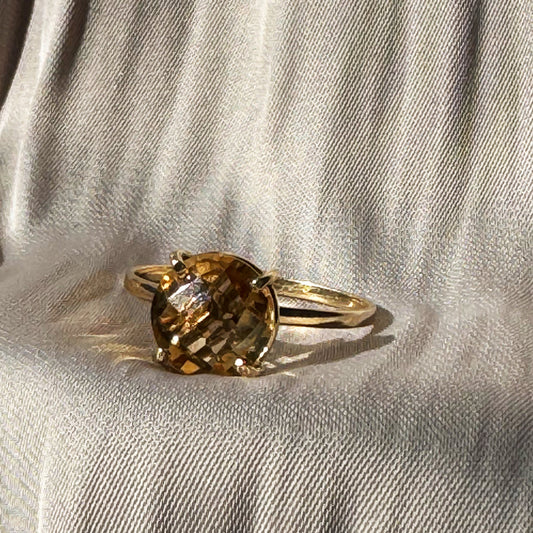 Anel em Ouro Amarelo 18k/750 Cálice com Citrino
