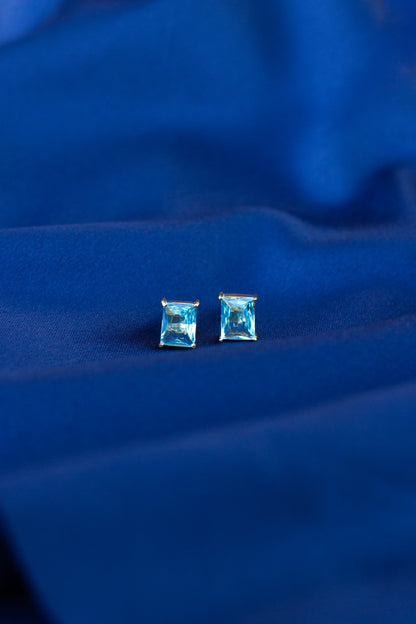 brinco em ouro 18k topázio azul sky
